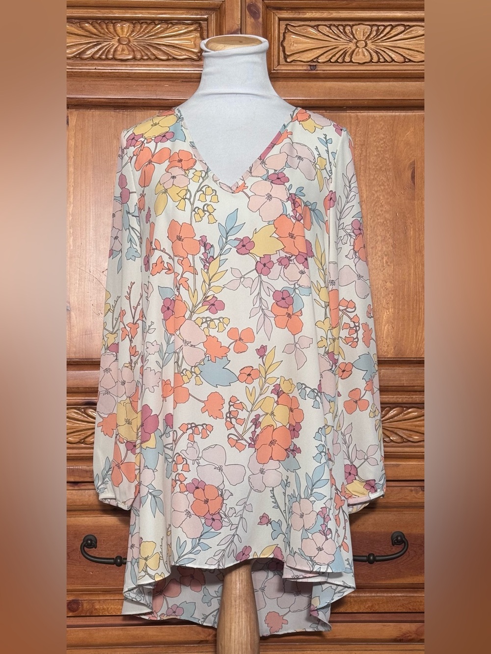 NYMPHE Floral V-Neck Cream Tunic with Pink Orange Yellow and Blue Flowers